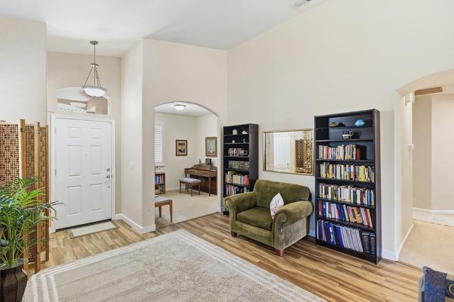 3505 Riojo Way, Rancho Cordova, CA 95670