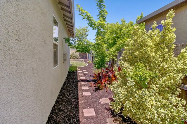 3505 Riojo Way, Rancho Cordova, CA 95670