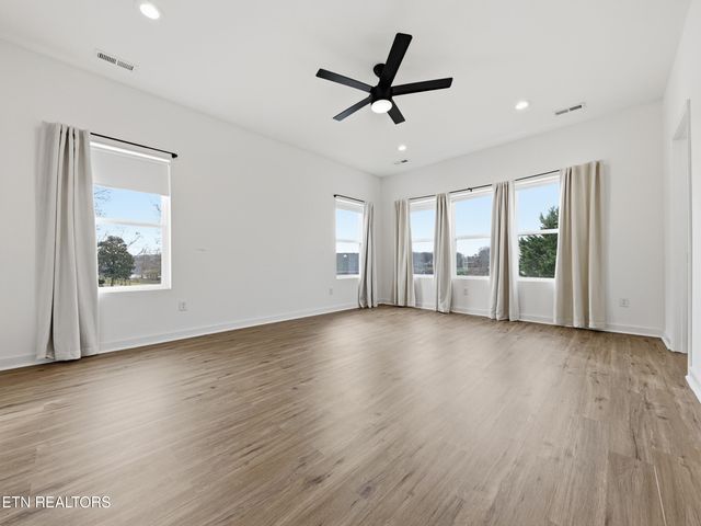 3835 Shipwatch Lane, Knoxville, TN 37920