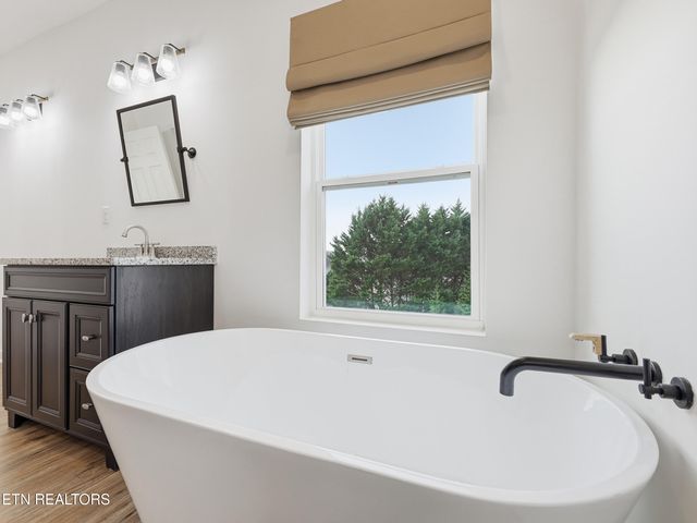 3835 Shipwatch Lane, Knoxville, TN 37920