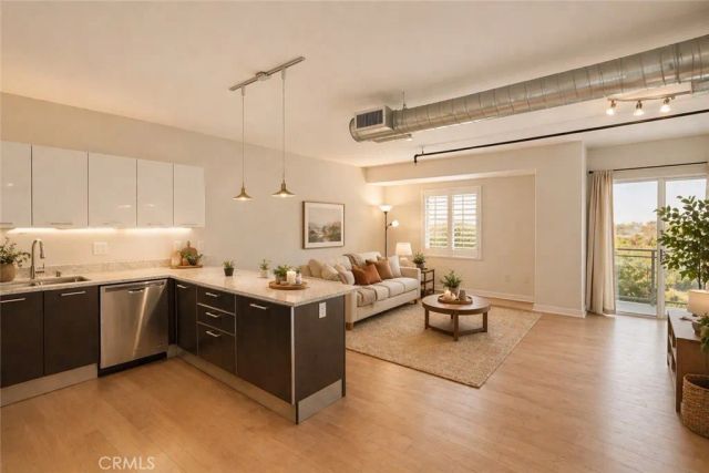 645 W 9th 643, Los Angeles, CA 90015