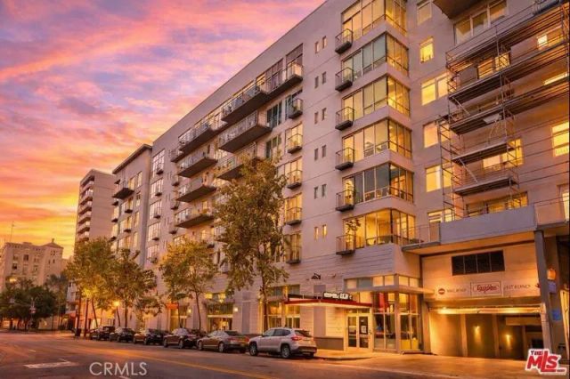 645 W 9th 643, Los Angeles, CA 90015