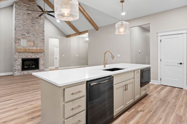 36 Sorpresa Way, Hot Springs Village, AR 71909