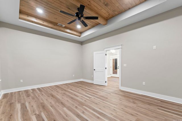 36 Sorpresa Way, Hot Springs Village, AR 71909