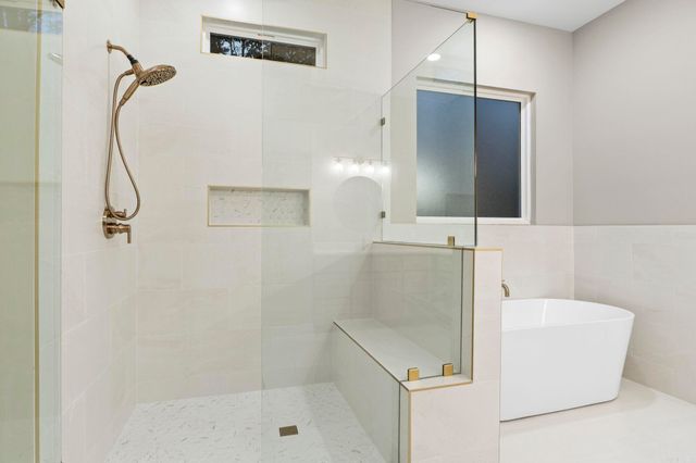 36 Sorpresa Way, Hot Springs Village, AR 71909