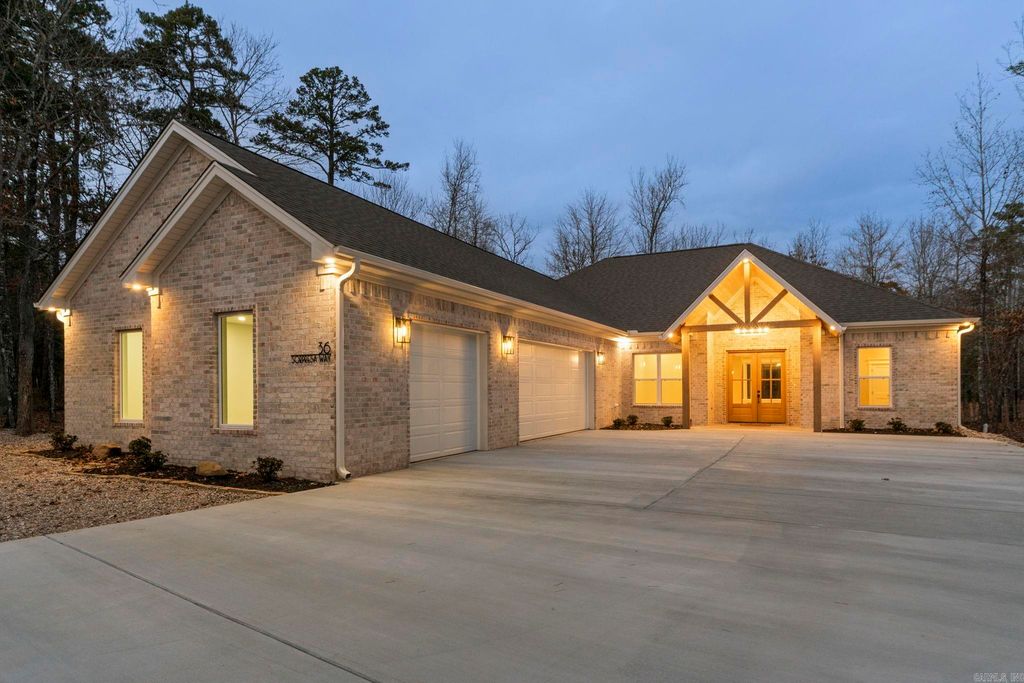 36 Sorpresa Way, Hot Springs Village, AR 71909