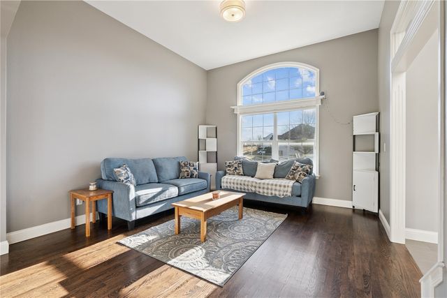 138 Autumn Woods Drive NW, Cedar Rapids, IA 52405