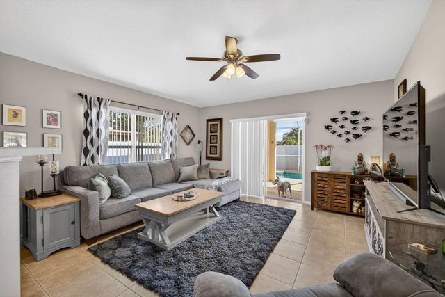 6141 NW Wild Cotton Way, Port St. Lucie, Port St Lucie, FL 34986