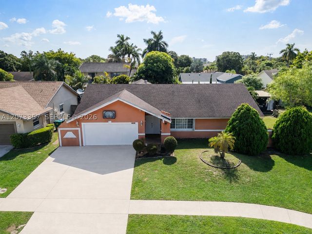 4450 NW 71st Ave, Lauderhill, FL 33319