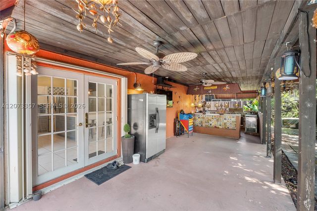 4450 NW 71st Ave, Lauderhill, FL 33319