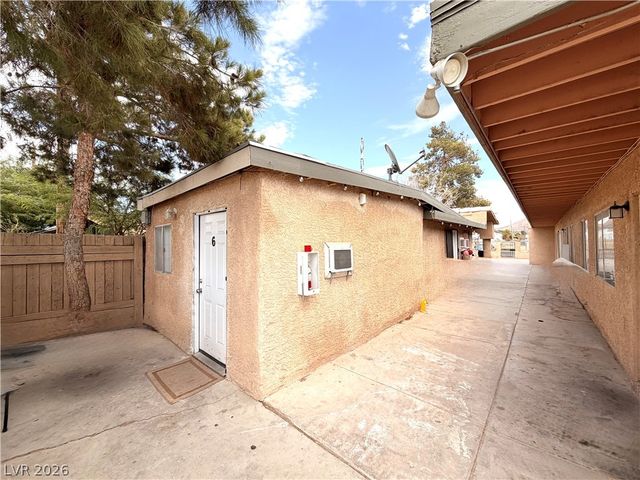 1967 Linn Lane, Las Vegas, NV 89156