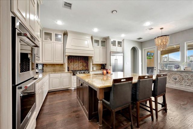 1310 Tamina Pass Lane, Friendswood, TX 77546