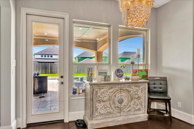 1310 Tamina Pass Lane, Friendswood, TX 77546