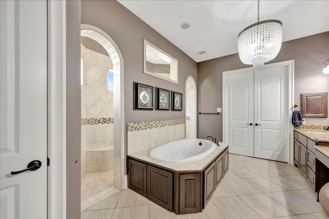 1310 Tamina Pass Lane, Friendswood, TX 77546