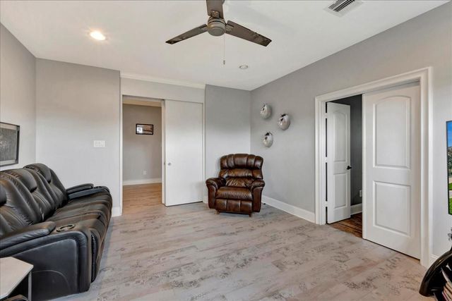 1310 Tamina Pass Lane, Friendswood, TX 77546