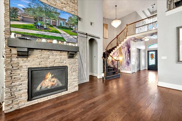 1310 Tamina Pass Lane, Friendswood, TX 77546