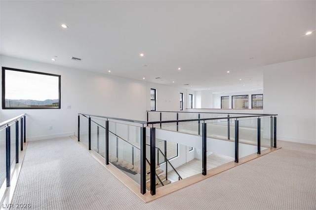 27 Sumter Ridge Street, Las Vegas, NV 89138