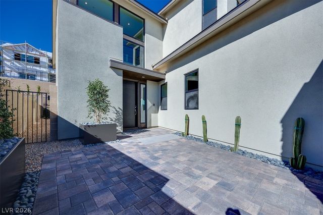 27 Sumter Ridge Street, Las Vegas, NV 89138