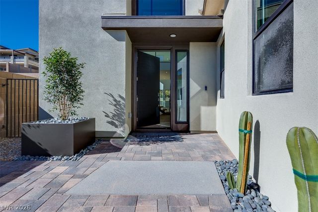 27 Sumter Ridge Street, Las Vegas, NV 89138