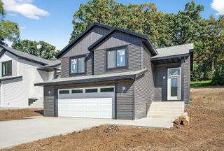 217 20th Street SW, Rochester, MN 55902