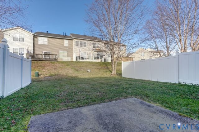 842 Parkland Pl, Glen Allen, VA 23059