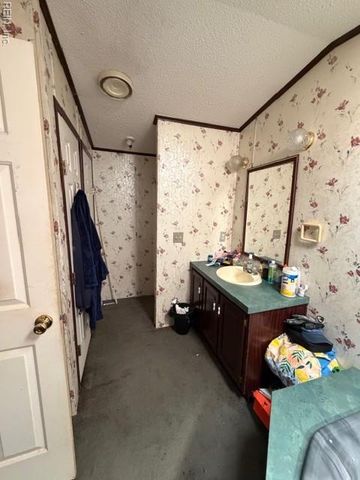 37219 General Mahone BLVD, Ivor, VA 23866