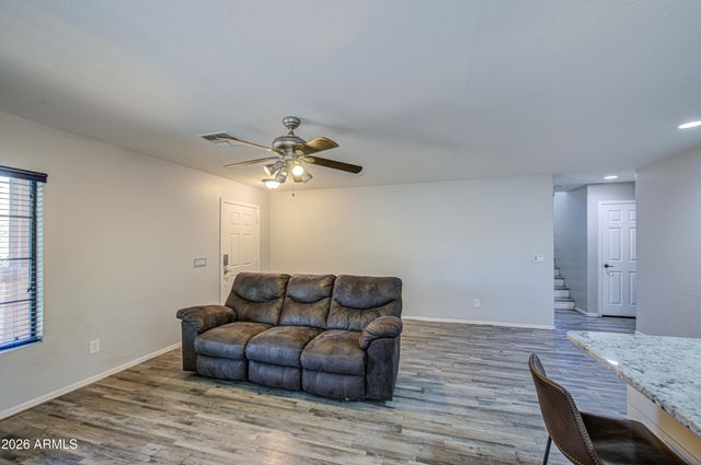 9311 E GREENWAY Street, Mesa, AZ 85207