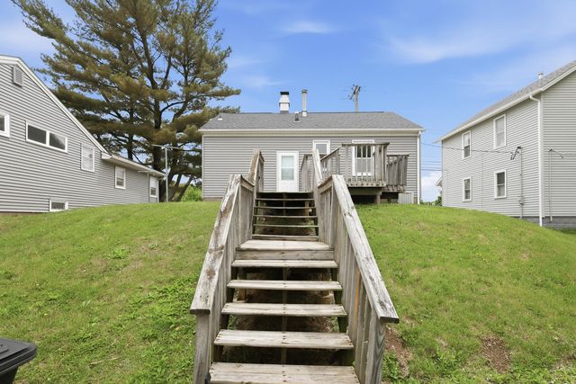 2506 17th Street, Rock Island, IL 61201