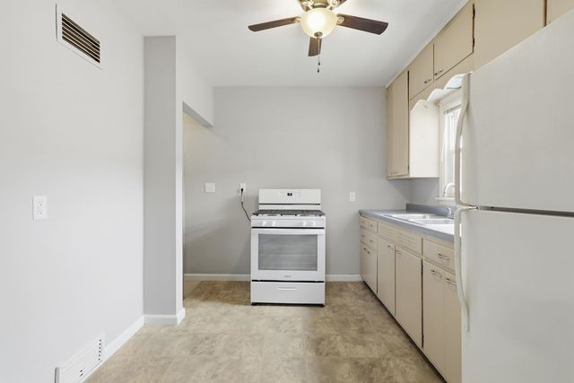 2506 17th Street, Rock Island, IL 61201