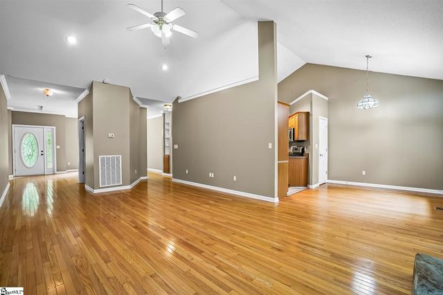 1298 Moorehead Place, Pendleton, SC 29670