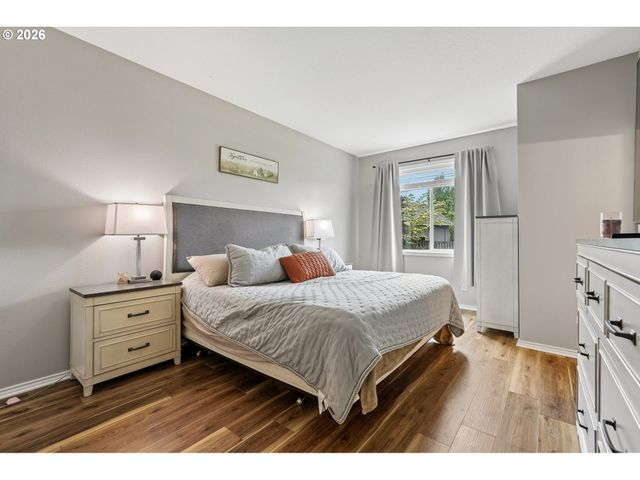 19365 VINCENT Dr, Oregon City, OR 97045