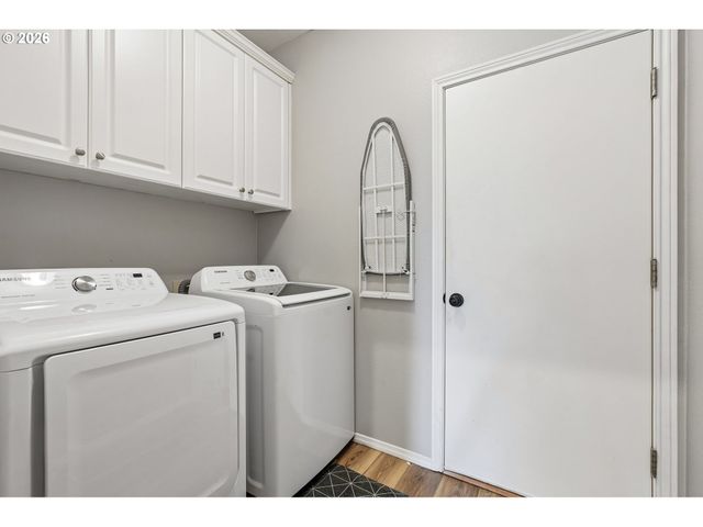 19365 VINCENT Dr, Oregon City, OR 97045