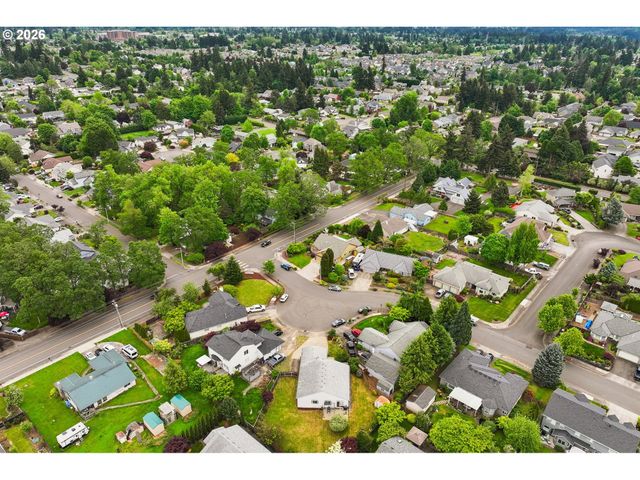 19365 VINCENT Dr, Oregon City, OR 97045