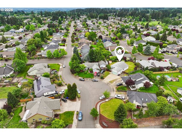 19365 VINCENT Dr, Oregon City, OR 97045