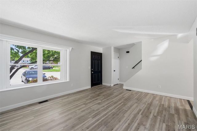 1361 Summergate Parkway, St Charles, MO 63303