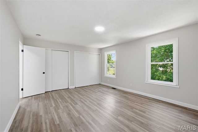 1361 Summergate Parkway, St Charles, MO 63303