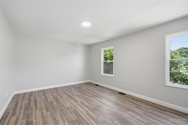 1361 Summergate Parkway, St Charles, MO 63303