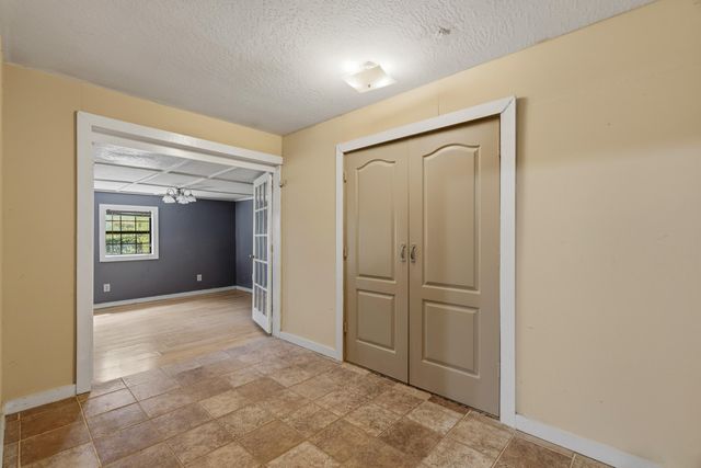 126 Meadow Park Ln., Hattiesburg, MS 39401