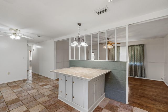 126 Meadow Park Ln., Hattiesburg, MS 39401