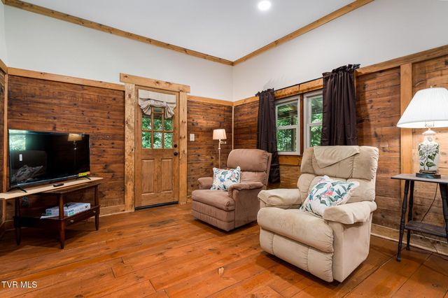 1426 Poga Road, Butler, TN 37640
