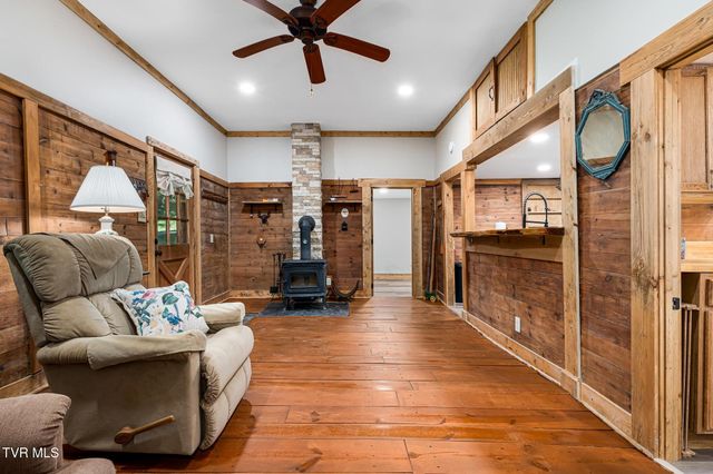1426 Poga Road, Butler, TN 37640