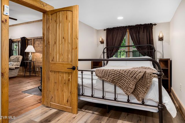 1426 Poga Road, Butler, TN 37640