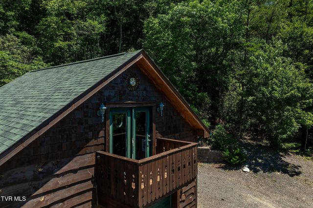 1426 Poga Road, Butler, TN 37640