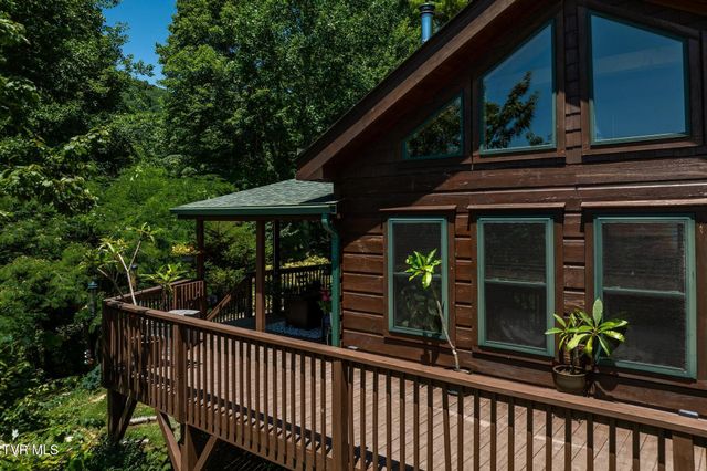 1426 Poga Road, Butler, TN 37640