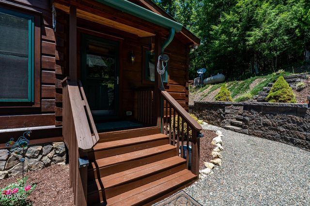 1426 Poga Road, Butler, TN 37640