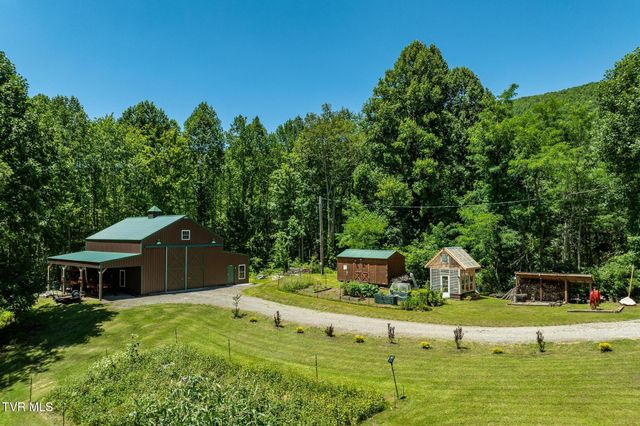 1426 Poga Road, Butler, TN 37640