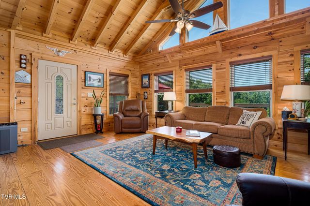 1426 Poga Road, Butler, TN 37640