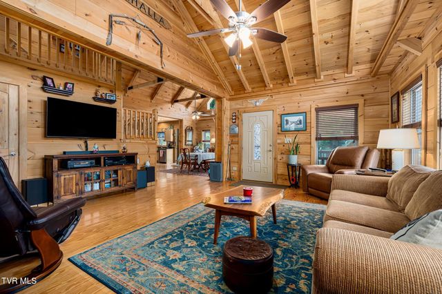 1426 Poga Road, Butler, TN 37640