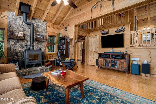 1426 Poga Road, Butler, TN 37640