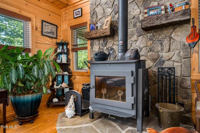 1426 Poga Road, Butler, TN 37640